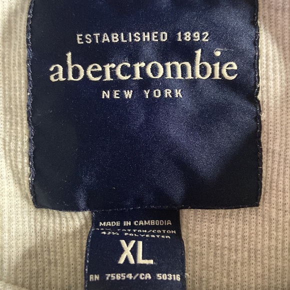 Boys Abercrombie thermal shirt - Picture 3 of 3
